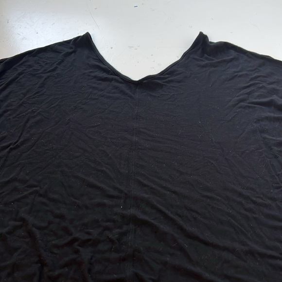 Mercer & Madison XL Black Short Sleeve V Neck Blouse - Picture 4 of 5